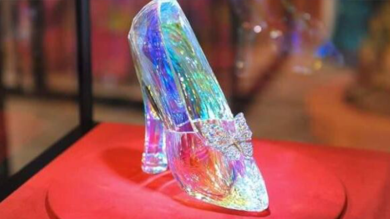 梦境的深层启示，解析如果做梦老梦见欺负一个人的潜在含义