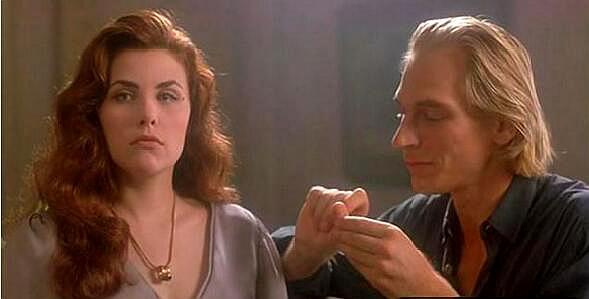 女儿梦父遭车祸，梦境背后的情感与心理解析