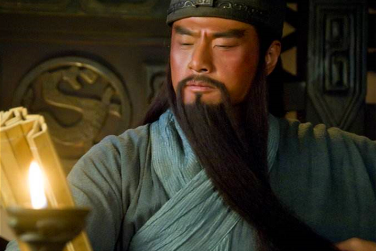 梦见庙里雕像动起来，探索梦境背后的深层含义与启示