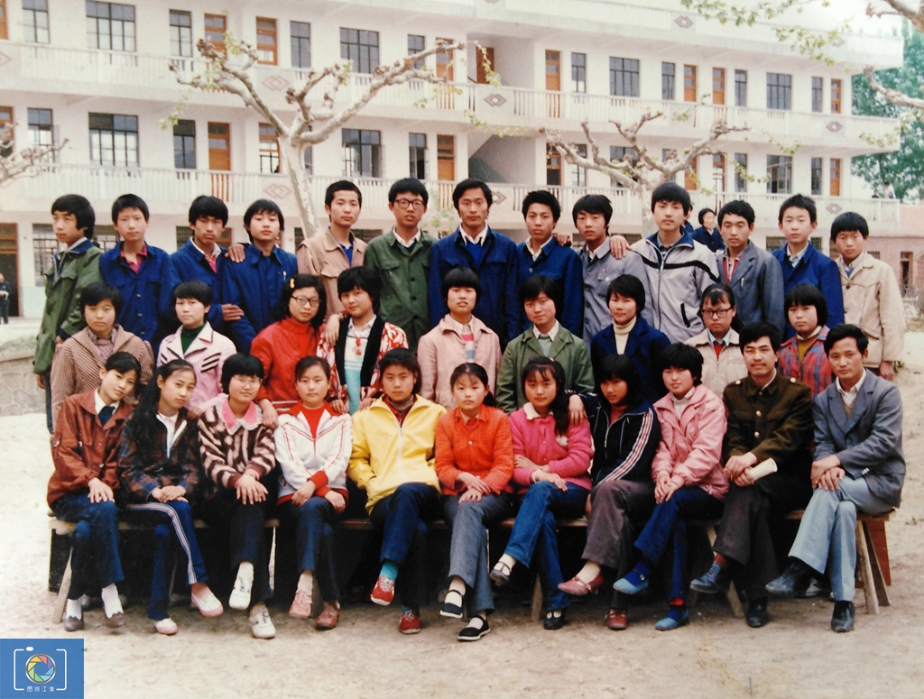 梦回初中校园，大学时光里的温馨回忆