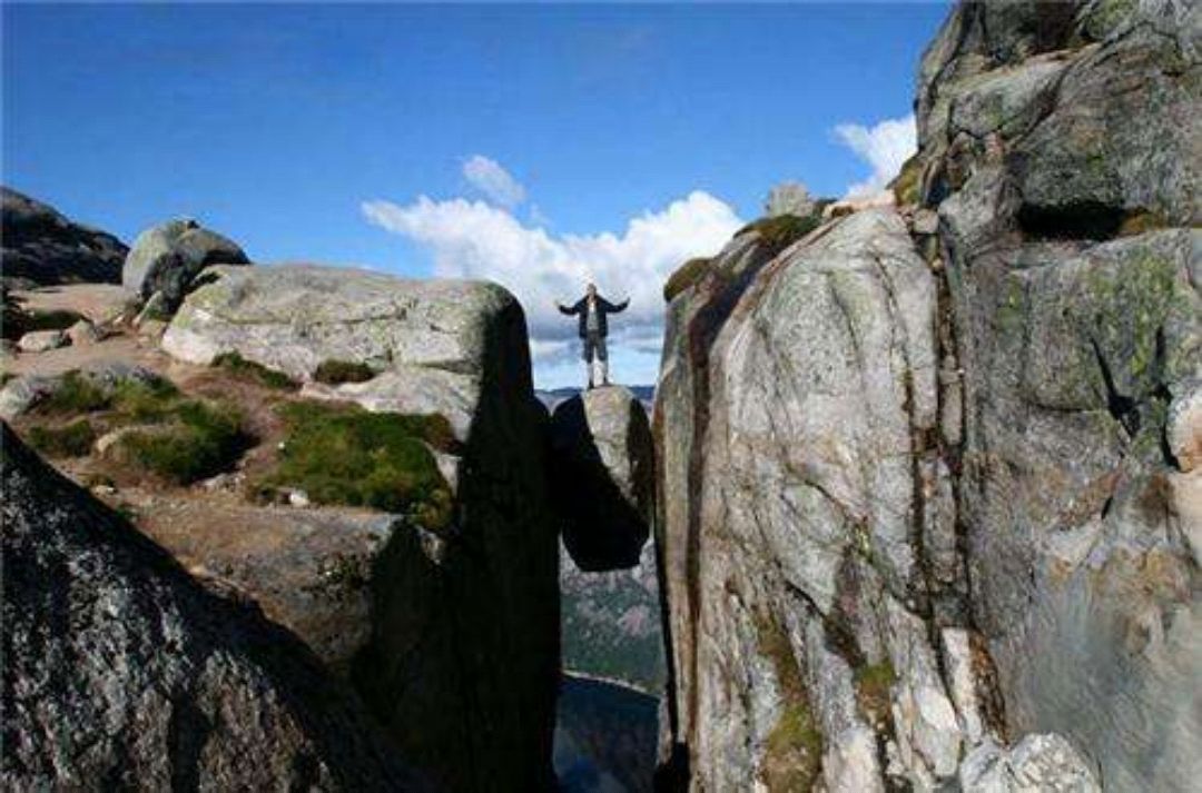 求解梦大神们，揭秘梦境背后的深层含义