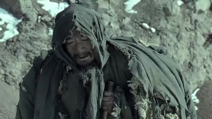 男人梦到自己被蛇咬，深层次的心理解析与自我探索