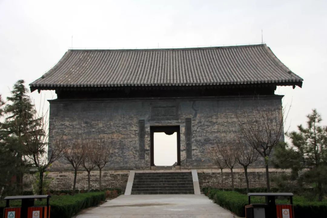 梦境迷雾，解析梦见家人得了怪病求高人解答的深层含义