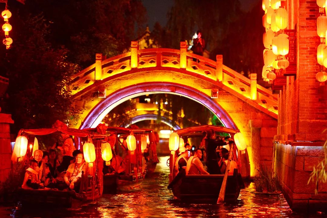 做梦梦到前男友的家人，梦境背后的情感解析与自我成长