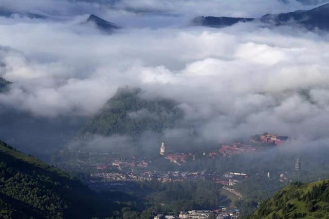 做梦梦见一个人然后就醒了，探寻梦境背后的深层含义