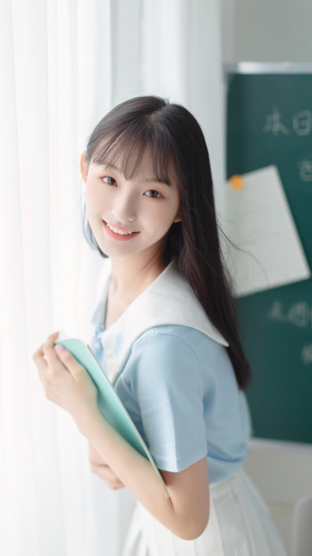 装纯情勾引老师(出轨)