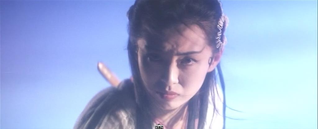 孕妇梦境探秘，两条白蛇被剁的寓意与心理解析