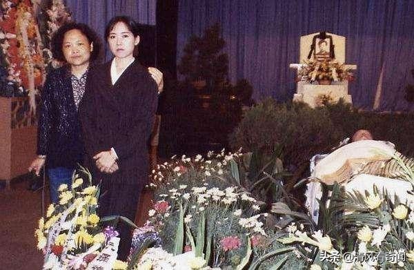 做梦梦到自己掉牙齿，潜意识中的警示与心理解析