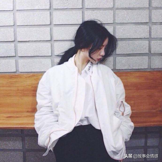 梦醒时分，解密仓促结婚，老公竟成谜的梦境寓意