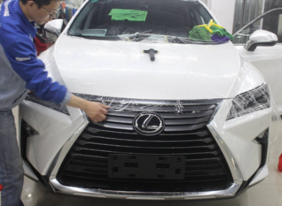 梦到自己买车了，探索内心欲望与生活变迁的隐喻