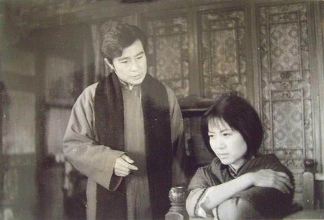做梦梦到海，潜意识中的情感浪潮与人生隐喻