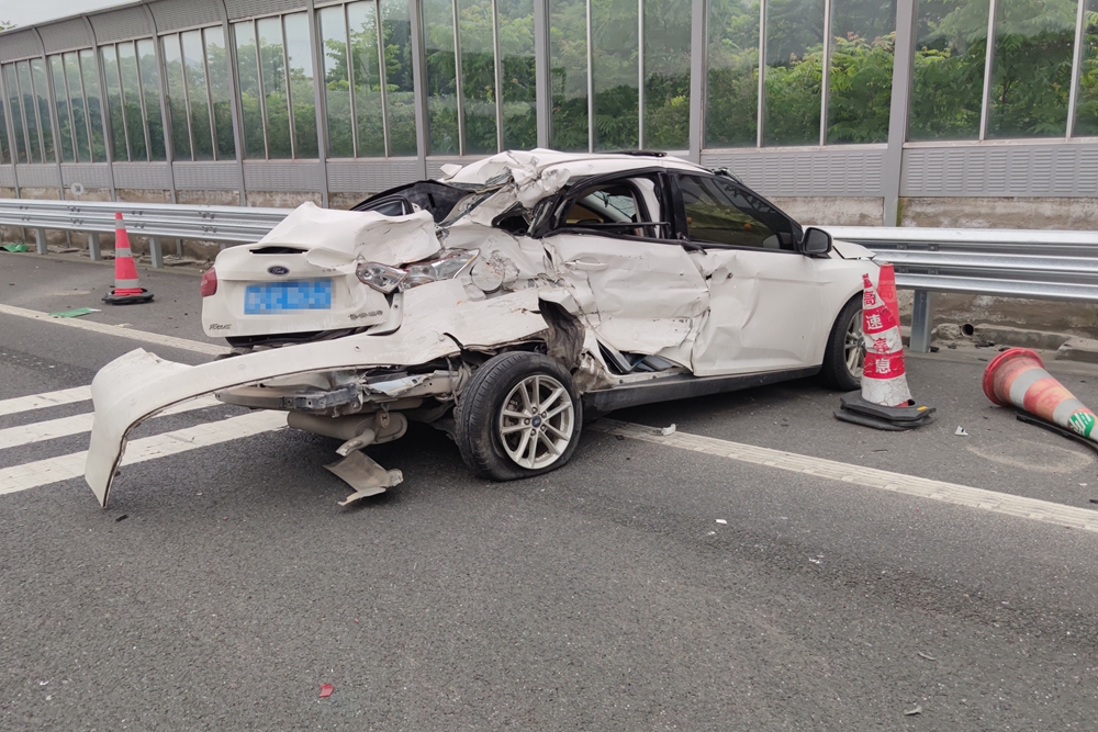 交通事故责任认定案例