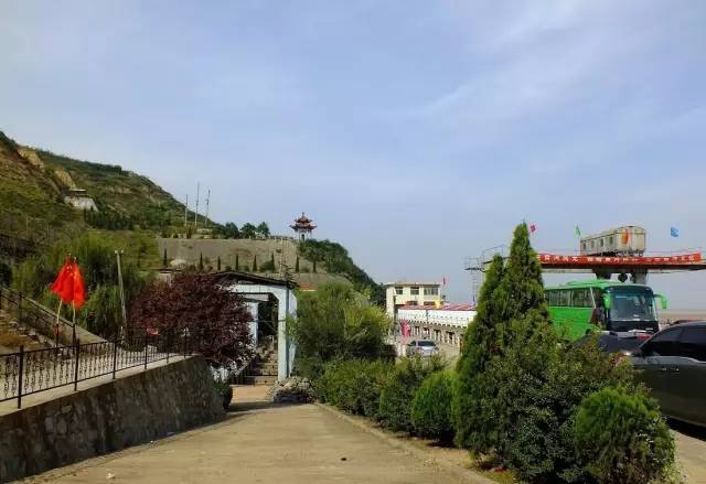 梦见黄河上坐船，探寻梦境背后的深层含义