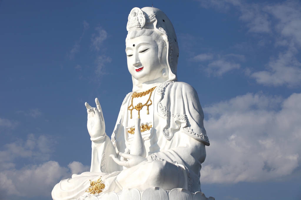 梦境中的悲喜交织，解析梦见自己结婚却哭得很伤心的深层含义