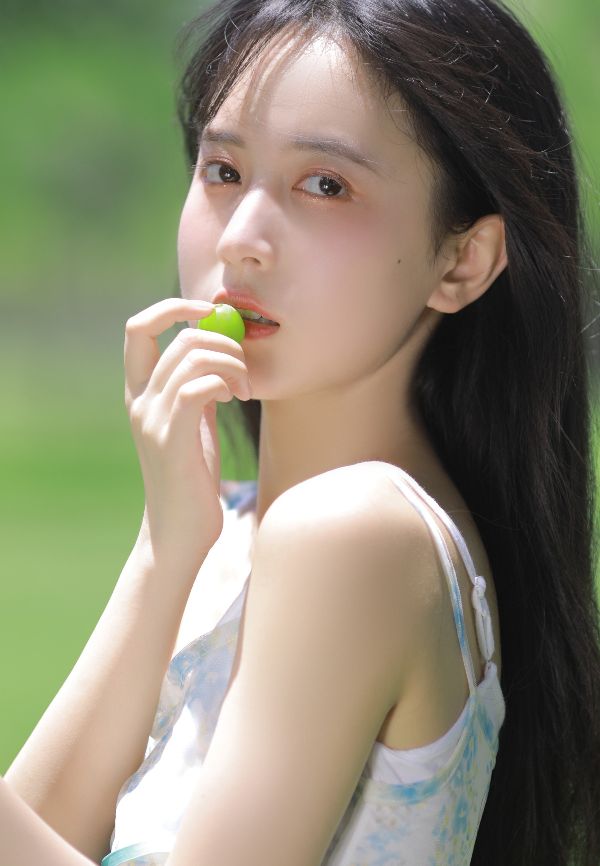 体育老师在单杠c了我一节课 体育老师c了渺渺一节课作文