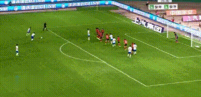 梦游高山，与友共攀的惊险之旅——解析差之毫厘，失之千里的梦境寓意