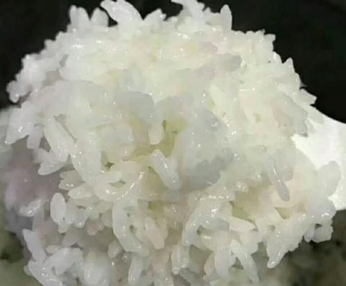 梦见粮食长虫是什么意思？周公解梦中的警示与启示