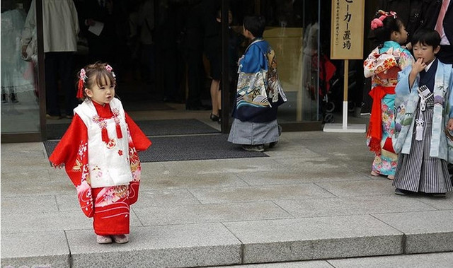 梦境启示，当梦到自己的商店倒塌了背后的深层含义