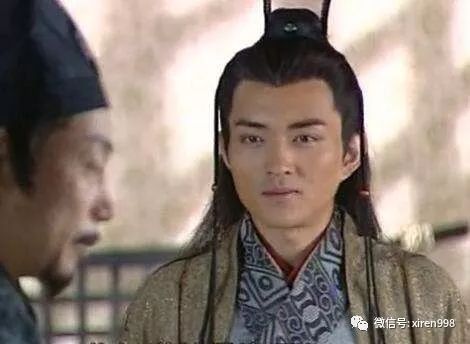 梦见有人追杀我，梦境背后的深层含义与心理解析