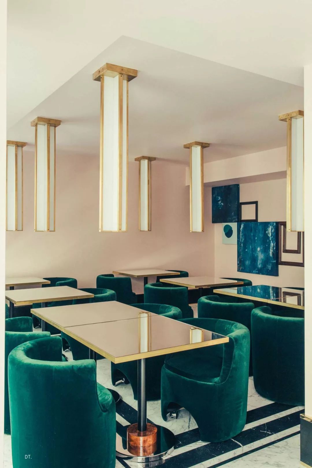 梦境解析，三个小孩的快乐时光与小女孩的特别之处