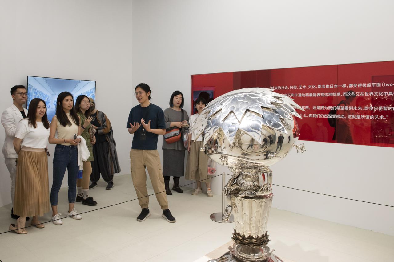 梦境奇缘，与恋人共探梦见和女朋友抓乌龟的神秘寓意