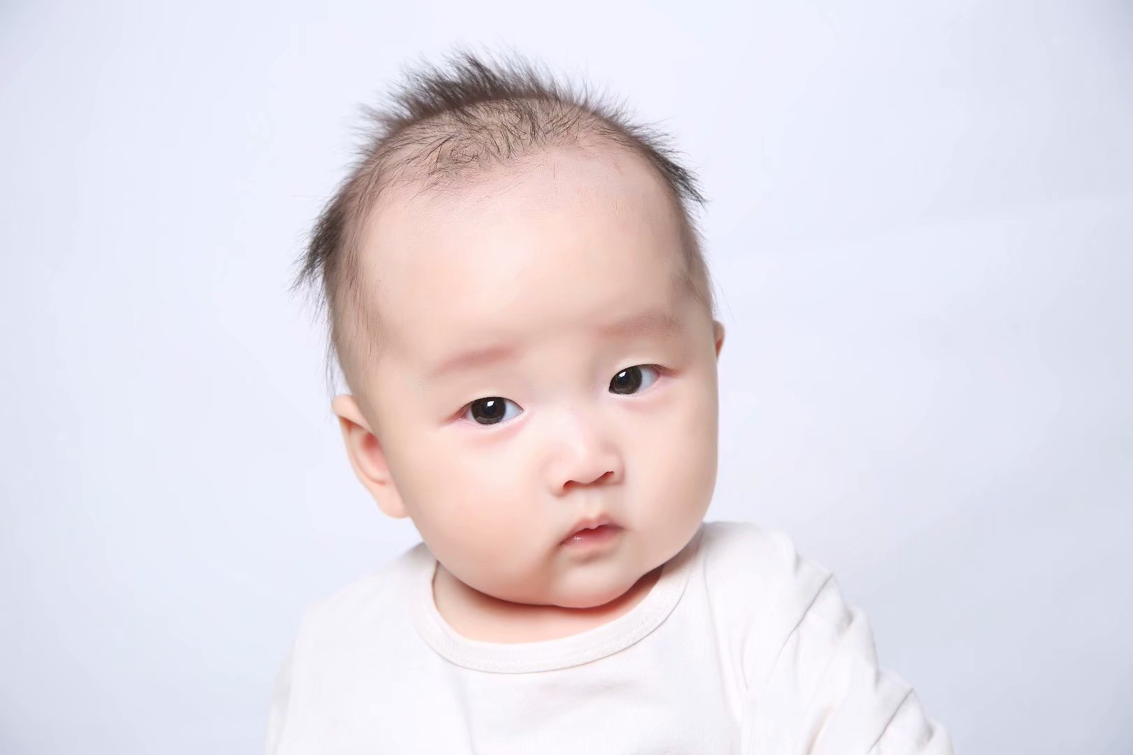 梦见死去的姥姥又死了一次，深层梦境的解析与心理寓意