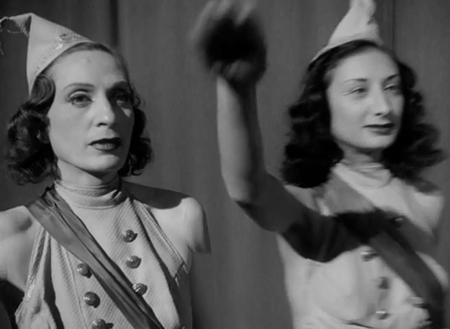 梦境中的财富幻象，前男友与一百元钞票的交织