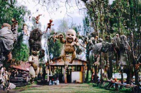 梦境的无声哀悼，解析梦到男朋友掉入河里死了，我木有为他哭的深层含义