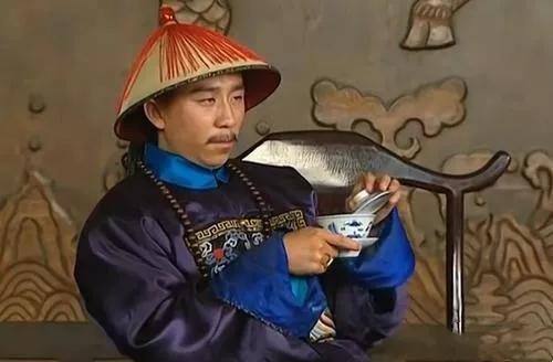 早晨梦见去世的父亲哭着和我说话，梦境背后的情感与意义探析