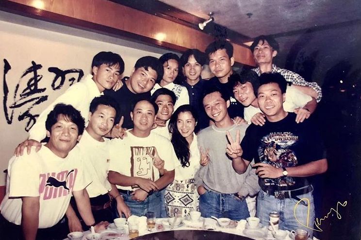 做梦梦到掉了一颗牙但是不会感觉疼也不流血有什么寓意吗？