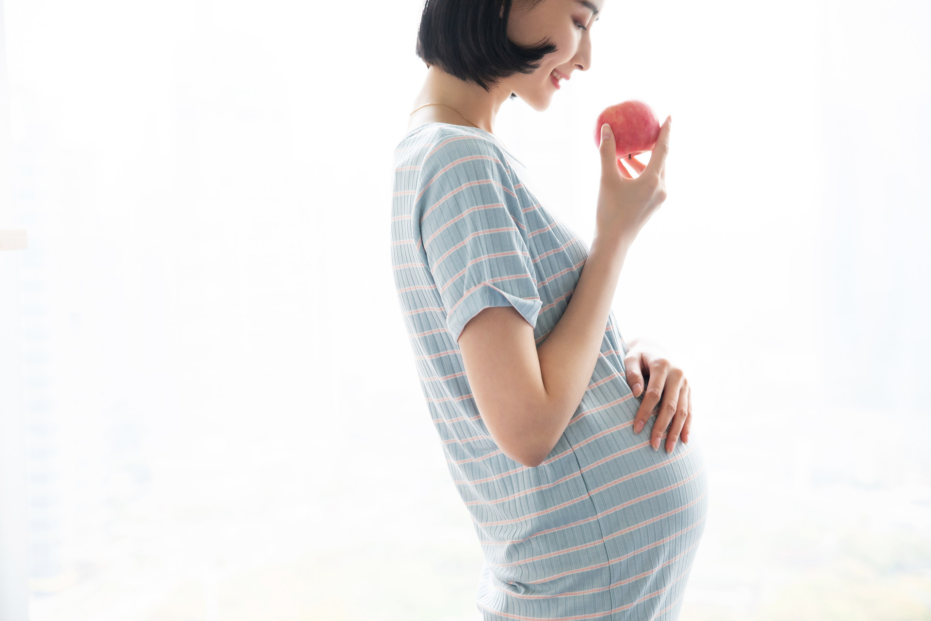 孕妇梦境解析，为何会梦到自己抓了一条大鱼？