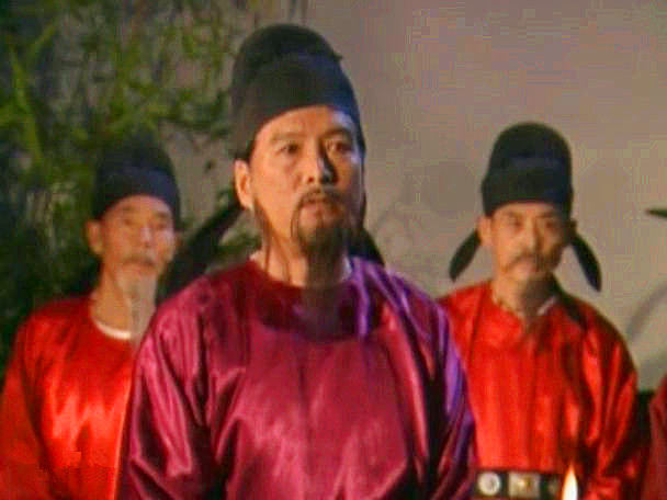 梦境交织，水灾与火灾的预兆与心理解析