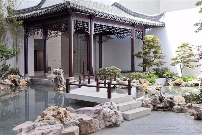 梦回往昔，分手后20天的梦境与现实交织