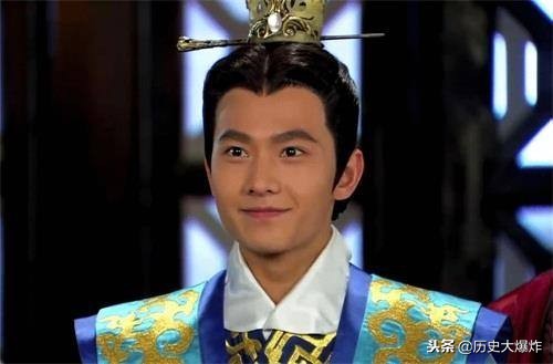 梦见已故哥哥赠财，寓意何为？解读梦境中的情感纽带与心灵慰藉