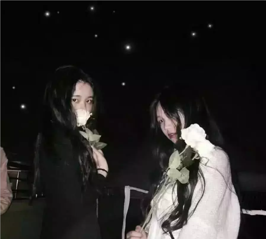 我昨晚上梦见被蛇咬了脖子，梦境背后的深层含义与心理解析