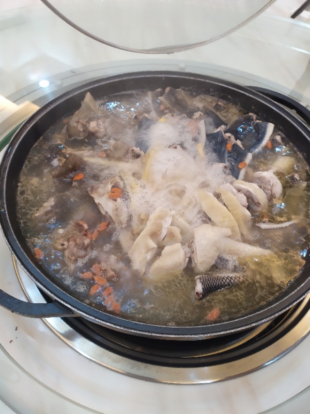 梦见杀蛇吃蛇肉，探索梦境背后的深层含义与心理解析
