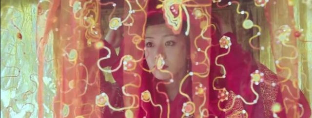 女人梦到丢鞋然后找鞋，梦境背后的深层寓意与心理解析