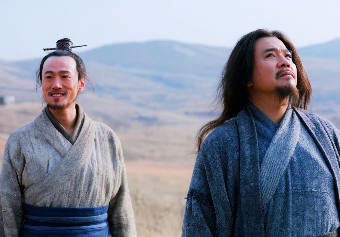 总做梦梦见墓地，父亲健康预警的梦境启示