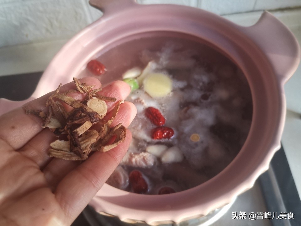 冬日暖心汤：养生暖胃的煲汤食谱第2张-醋盆生活网