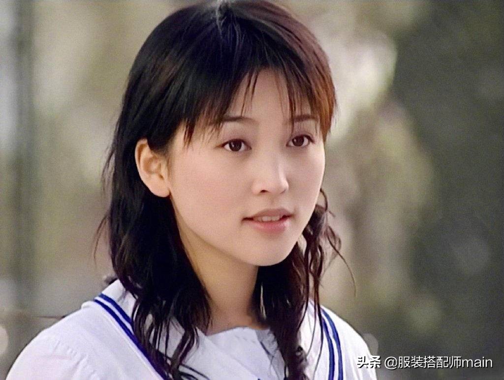重逢在梦里，梦到多年没有见的班主任，藏着时光深处的温柔与答案