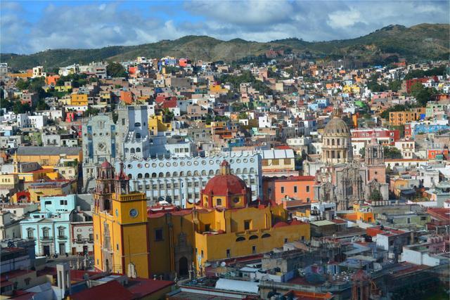 梦境解析，梦到狮子、老虎、羊与最终战胜狮子的深层含义