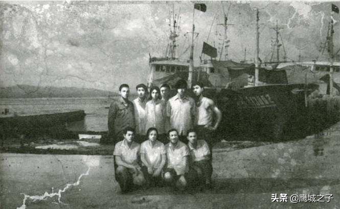 梦境解析，牙齿在梦中吃东西与掐住流血的深层含义