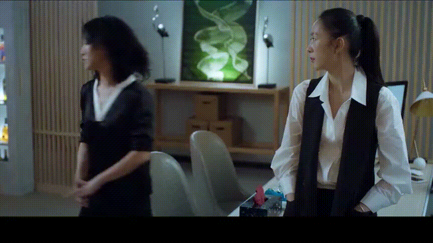 童年的高空坠落梦，探索潜意识中的不安与成长