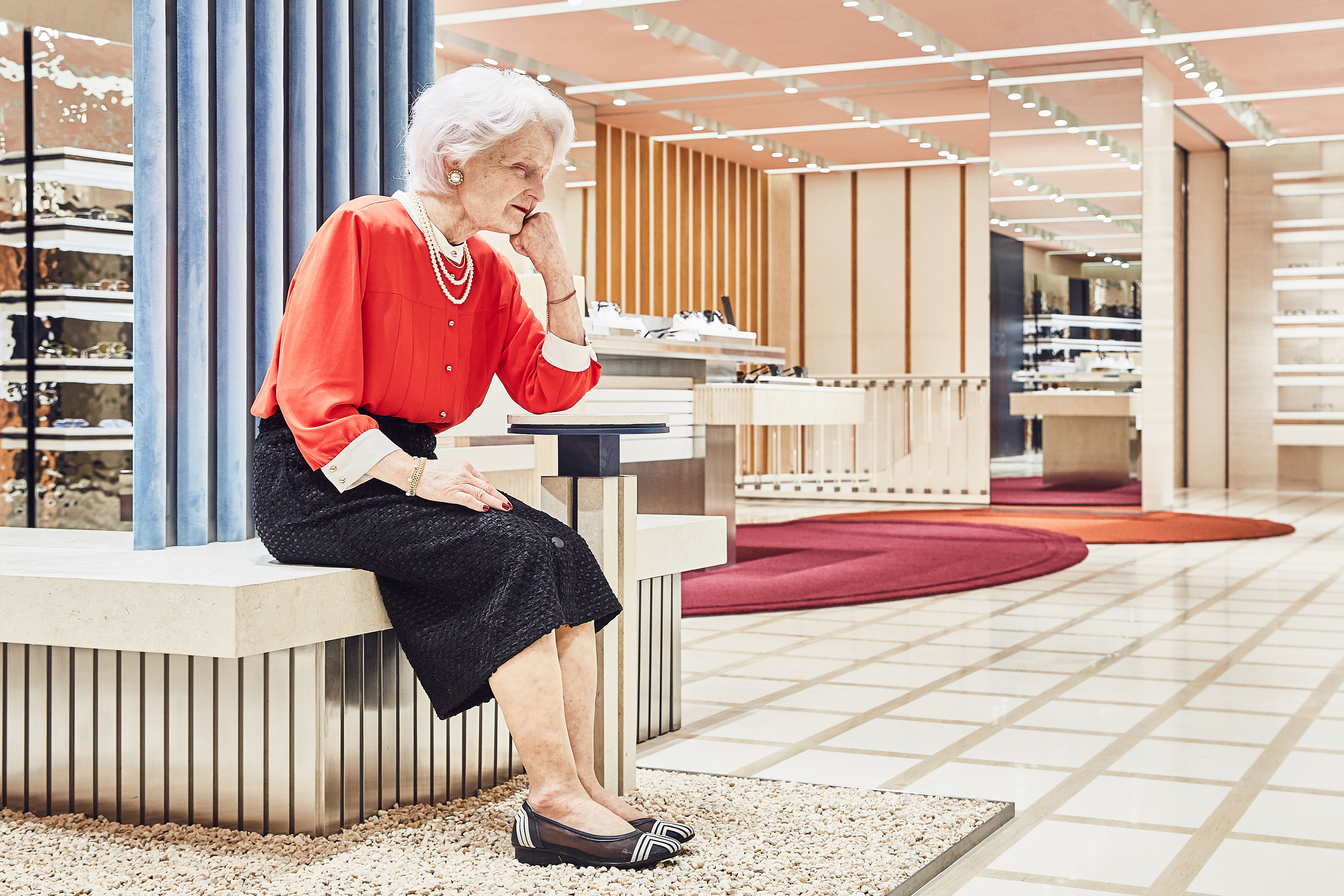 梦境的智慧之音，两位老奶奶的劝告与人生启示