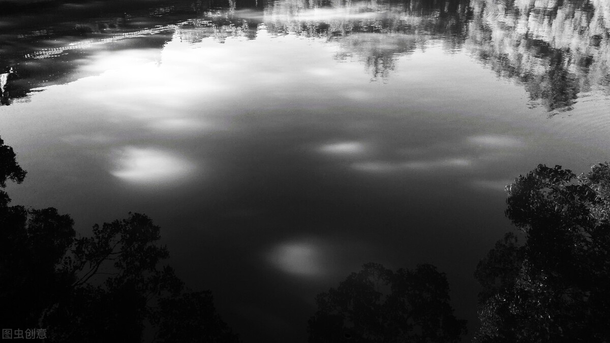 连续三个晚上梦到死人，探索梦境背后的深层含义与心理解析