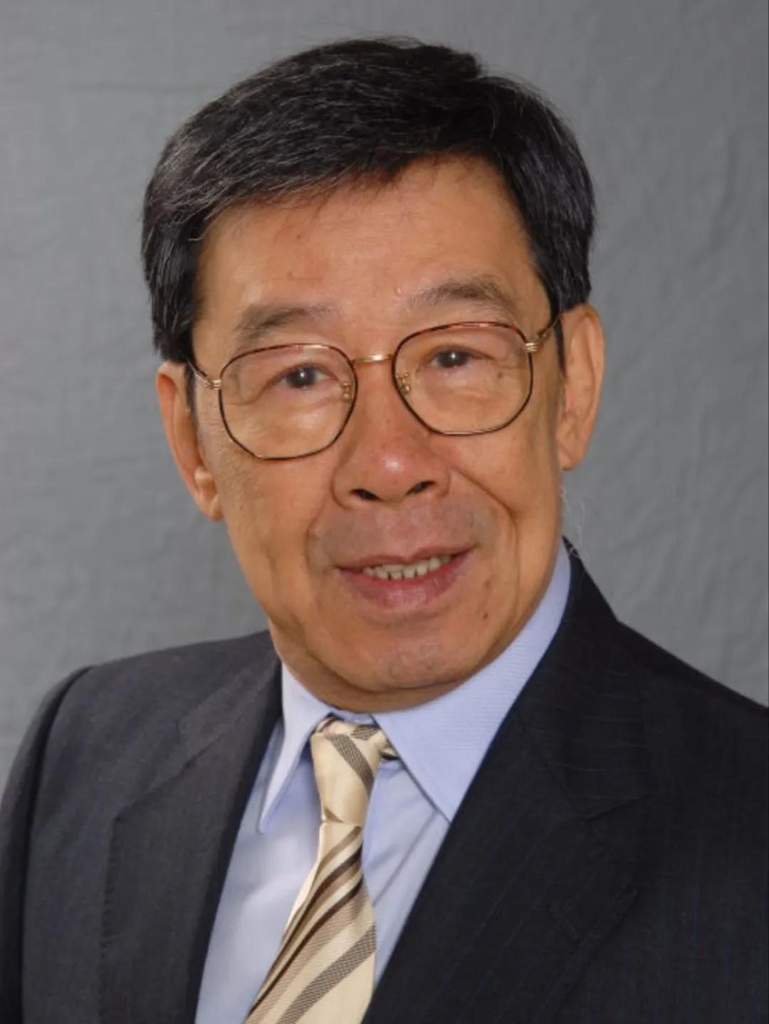 梦回往昔，已故父亲再现，诉说不放心之忧