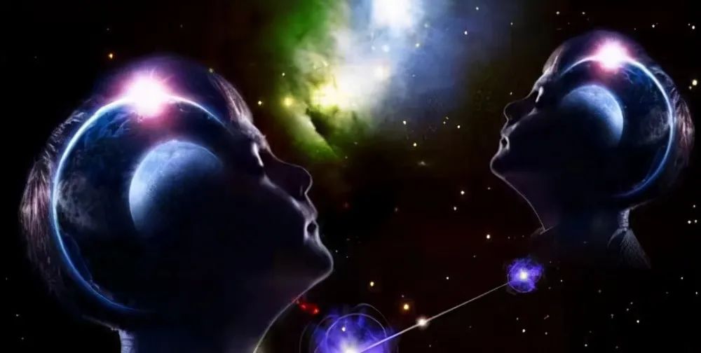 梦境的深意，为何突然梦到喜欢的人在别人面前维护你，或许是他快把你忘了的预兆？