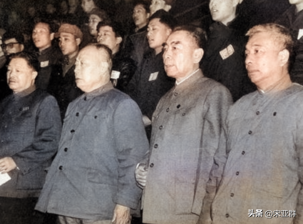 梦见病重的人醒了，预兆背后的深层含义与心灵启示