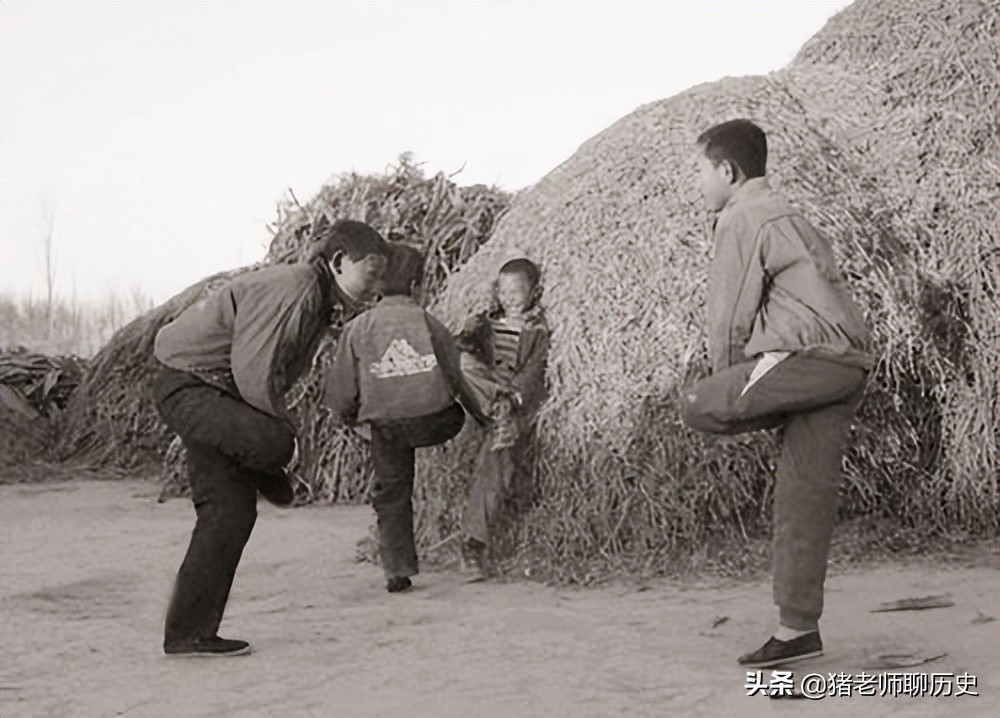 梦回寻亲路，母爱深重，泪洒心碎的梦境解析