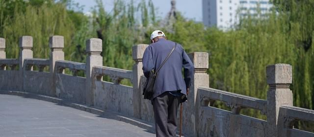 梦见自己生了男孩，潜意识中的期待与生命力的象征
